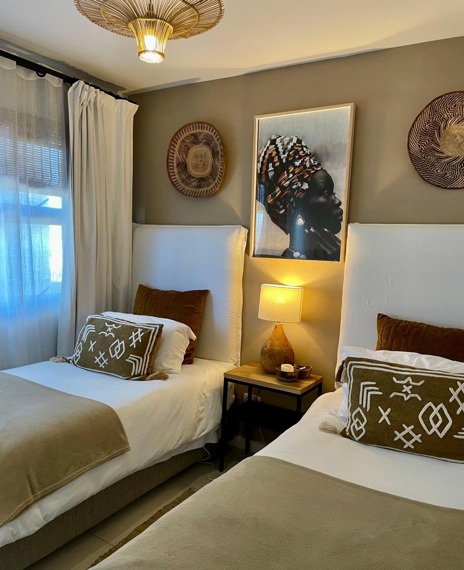 Abode Africa Apartment โบลแบร์กสตรานด์ ภายนอก รูปภาพ