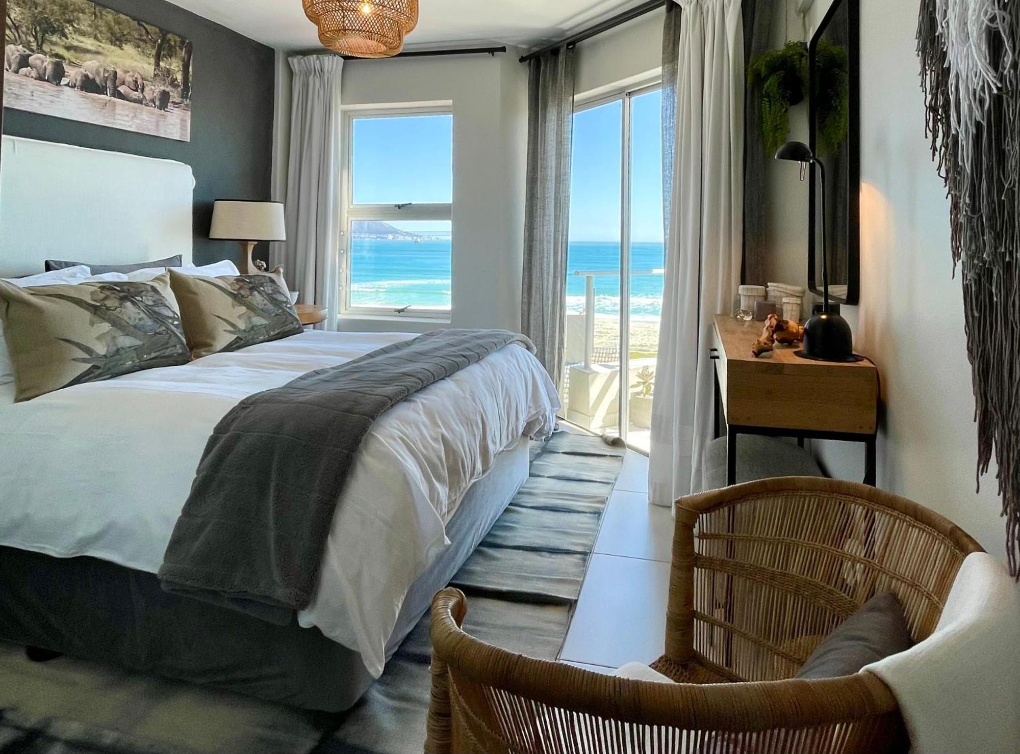 Abode Africa Apartment โบลแบร์กสตรานด์ ภายนอก รูปภาพ